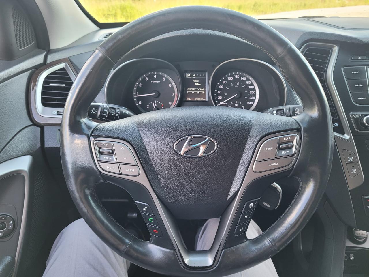 2018 Hyundai Santa Fe Sport Premium Photo36