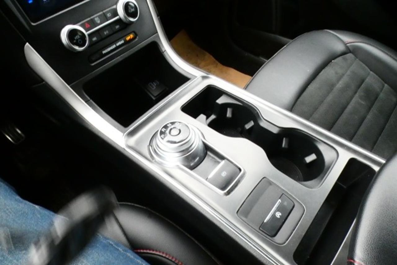2024 Ford Edge ST Line AWD w/Htd Leather, BUC - Photo #16