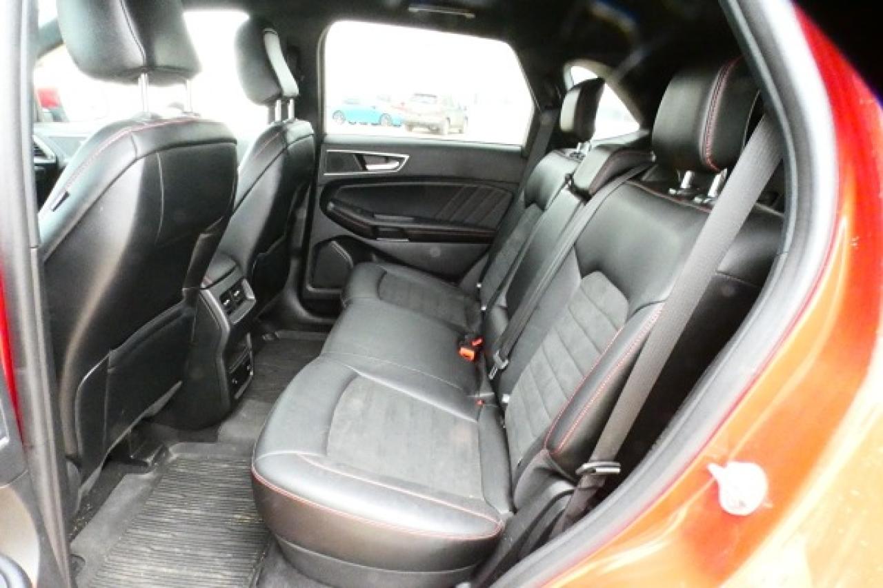 2024 Ford Edge ST Line AWD w/Htd Leather, BUC - Photo #10