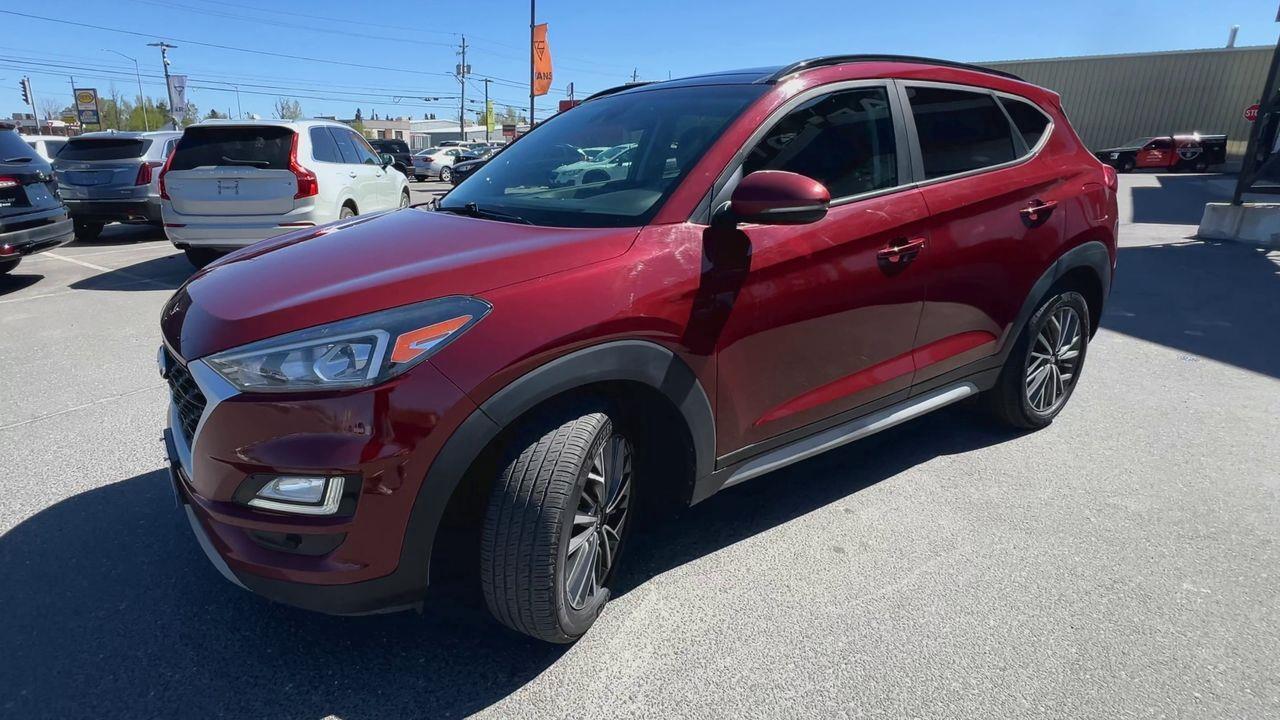 2020 Hyundai Tucson Ultimate APPLE CARPLAY/ANDROID AUTO, HEATED SEATS/STEERING WHEEL, MOONROOF, BACK UP CAM!! Photo3