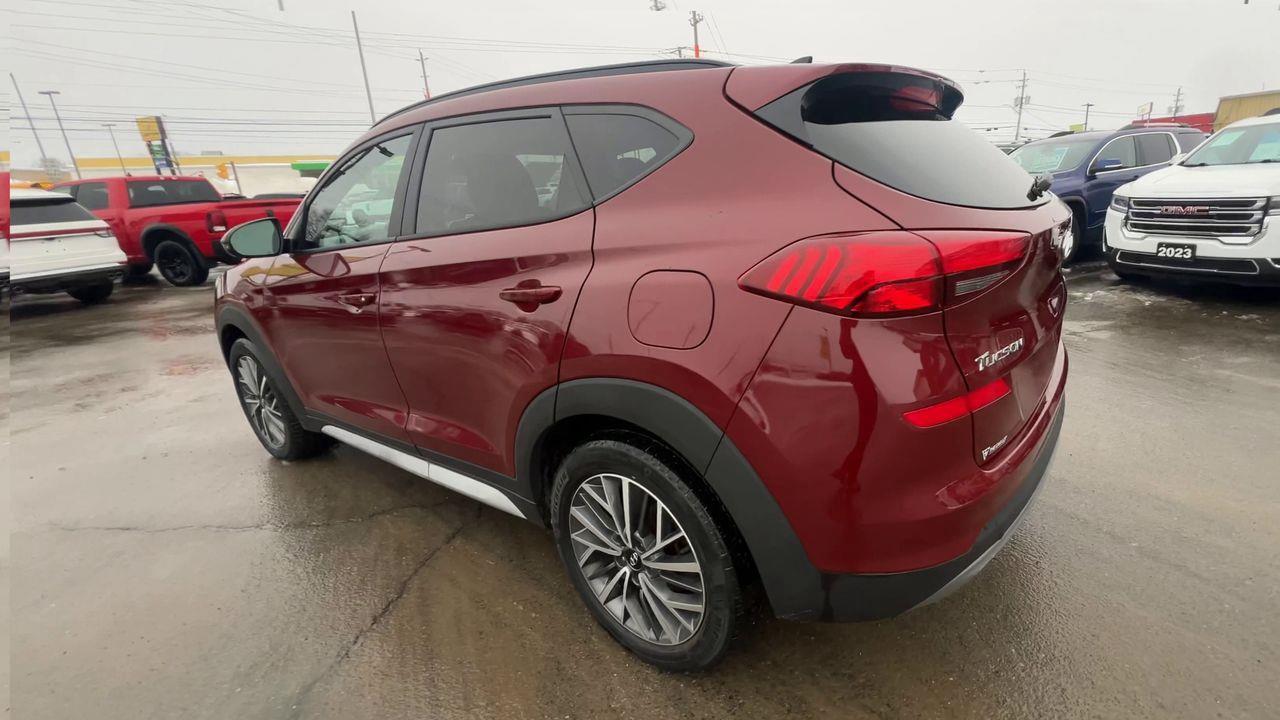 2020 Hyundai Tucson Ultimate APPLE CARPLAY/ANDROID AUTO, HEATED SEATS/STEERING WHEEL, MOONROOF, BACK UP CAM!! Photo
