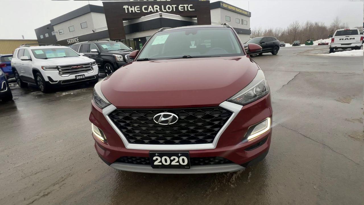 2020 Hyundai Tucson Ultimate APPLE CARPLAY/ANDROID AUTO, HEATED SEATS/STEERING WHEEL, MOONROOF, BACK UP CAM!! Photo