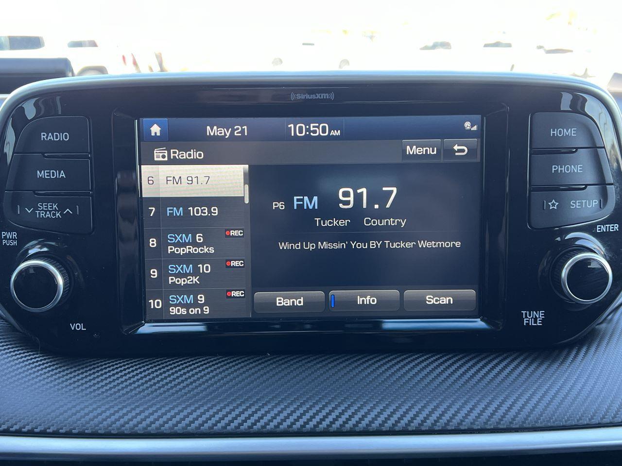 2020 Hyundai Tucson Ultimate APPLE CARPLAY/ANDROID AUTO, HEATED SEATS/STEERING WHEEL, MOONROOF, BACK UP CAM!! Photo