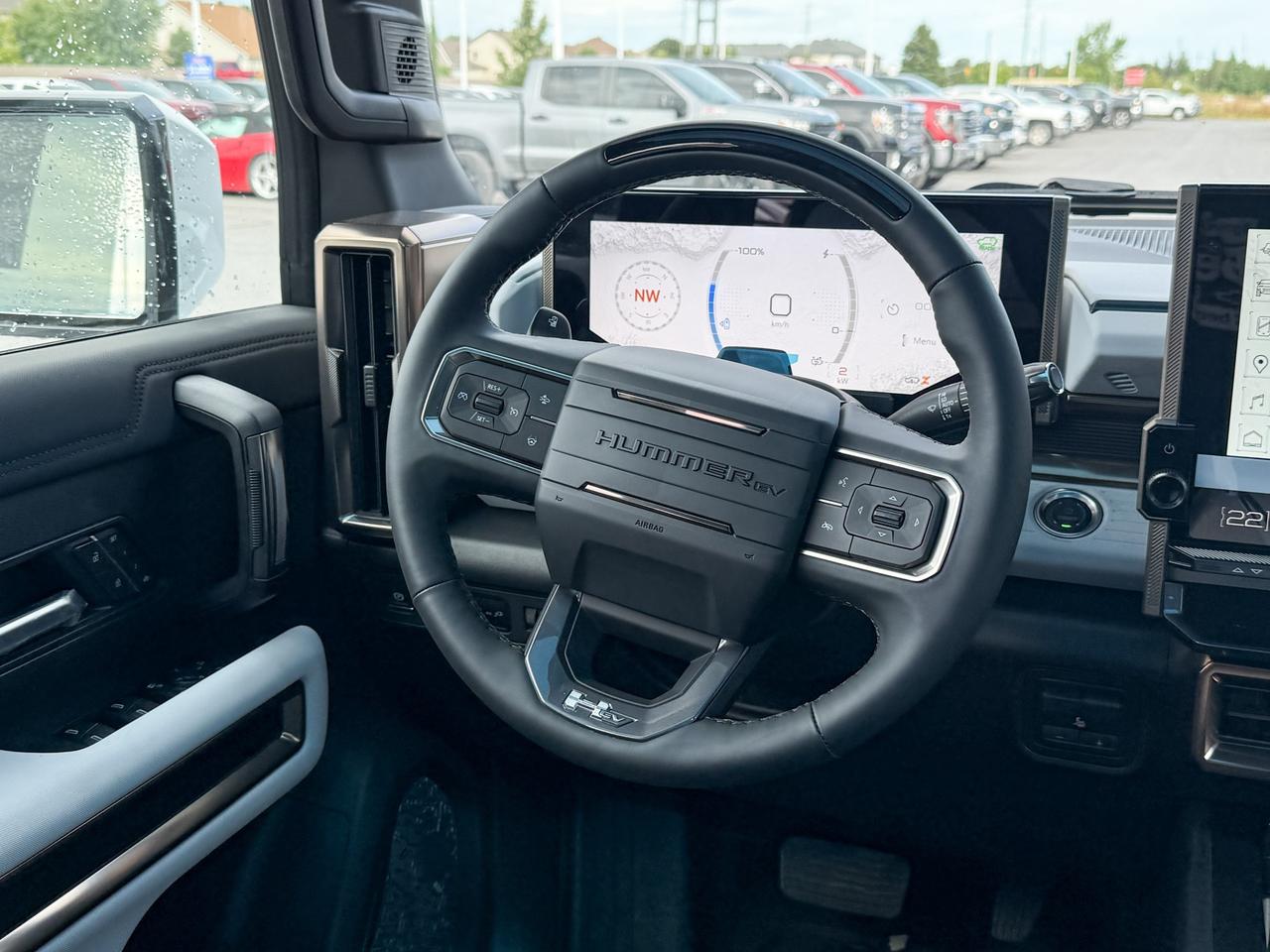 2025 GMC HUMMER EV SUV 3X FULLY ELECTRIC WITH REMOTE START/ENTRY, HEATED SEATS, HEATED STEERING WHEEL, VENTILATED SEATS, INFINITY ROOF, HD SURROUND VISION Photo