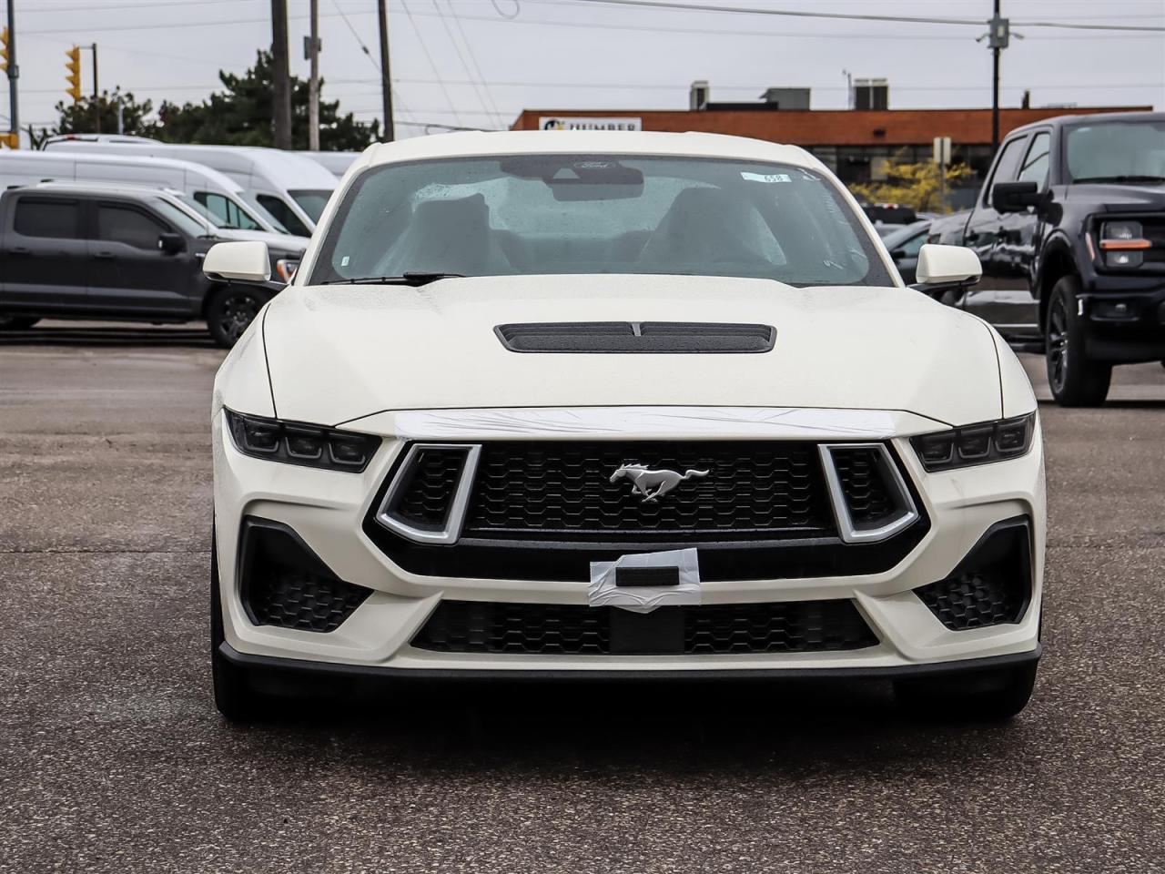 2025 Ford Mustang GT Premium Photo2