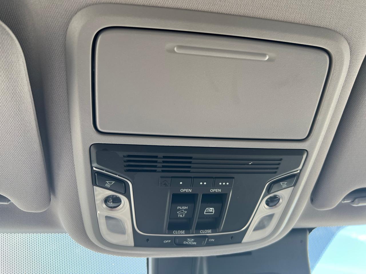2019 Honda Ridgeline EX-L AWD - Photo #24