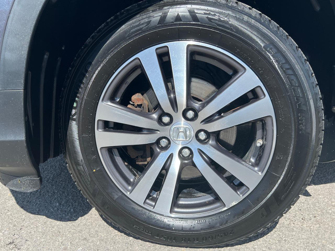 2019 Honda Ridgeline EX-L AWD - Photo #12