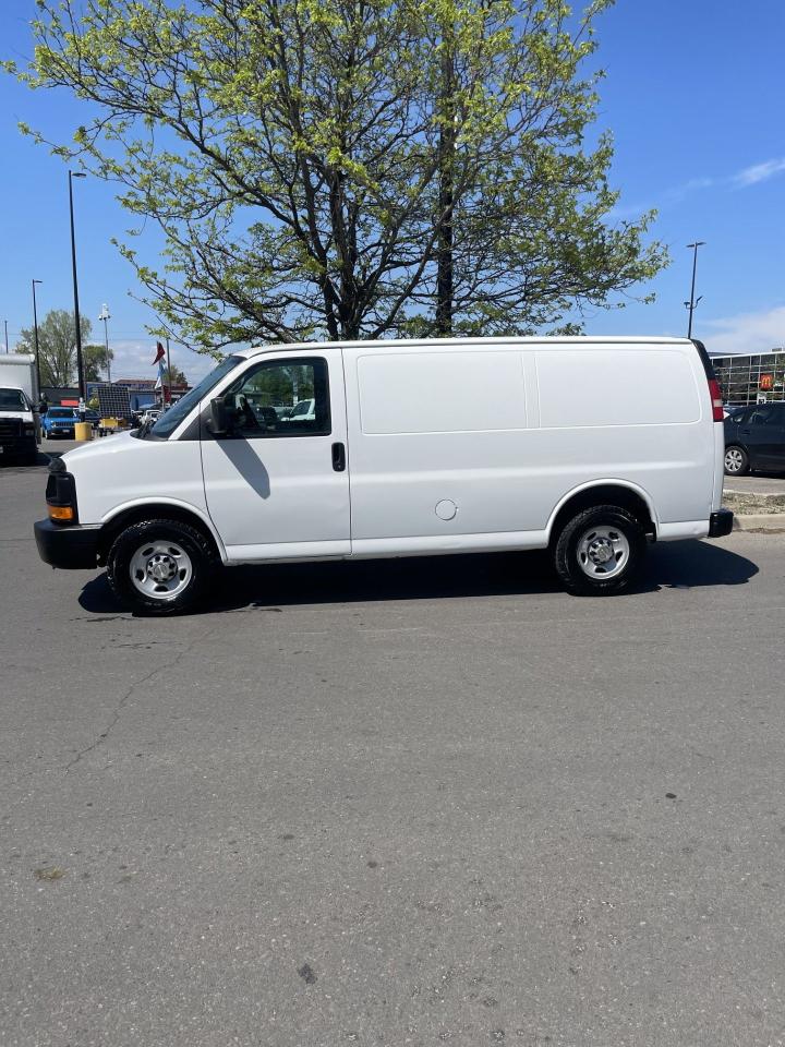 2013 Chevrolet Express Cargo Van NO WINDOWS ALL AROUND   HEAVY DUTY - Photo #2