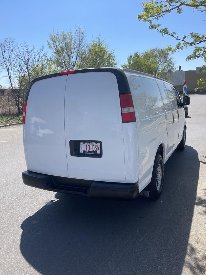 2013 Chevrolet Express Cargo Van NO WINDOWS ALL AROUND   HEAVY DUTY - Photo #4