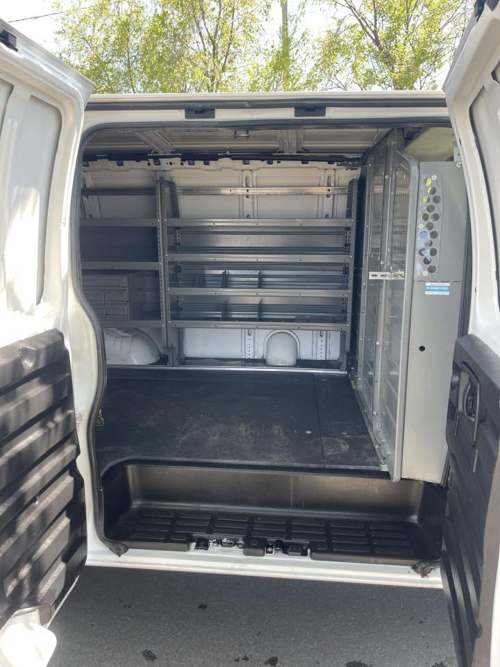 2013 Chevrolet Express Cargo Van NO WINDOWS ALL AROUND   HEAVY DUTY - Photo #8
