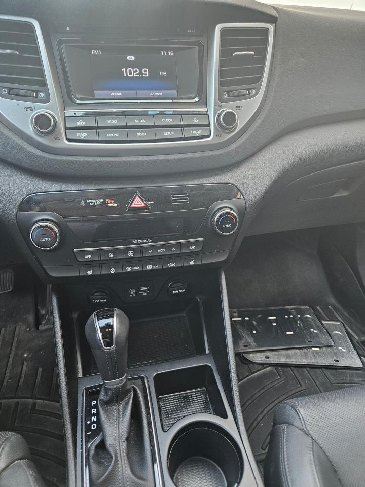 2017 Hyundai Tucson SE - Photo #23