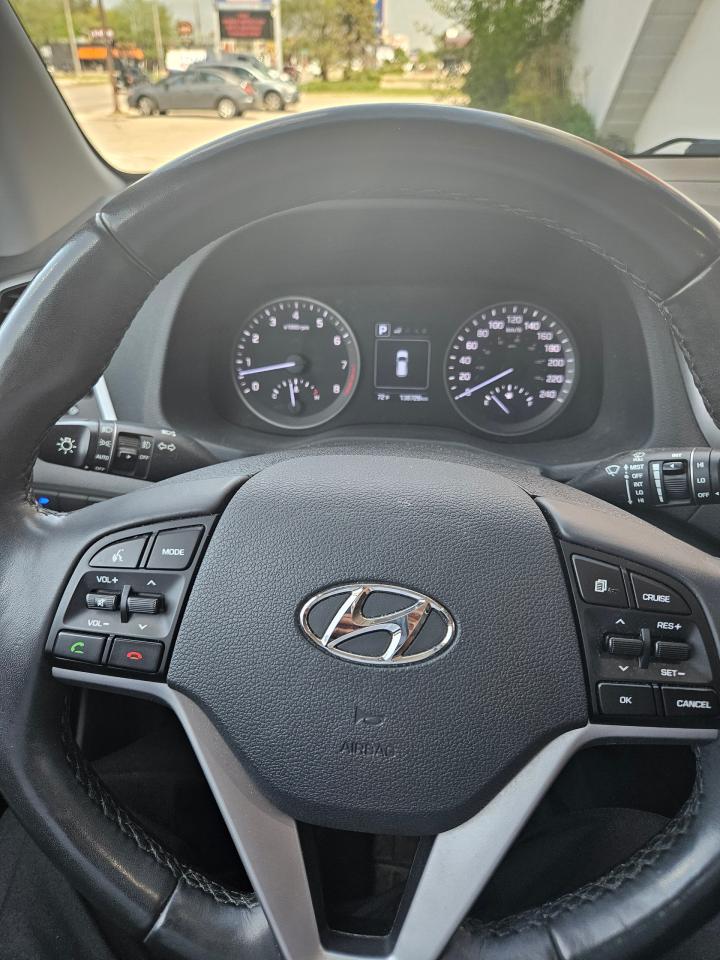2017 Hyundai Tucson SE - Photo #24
