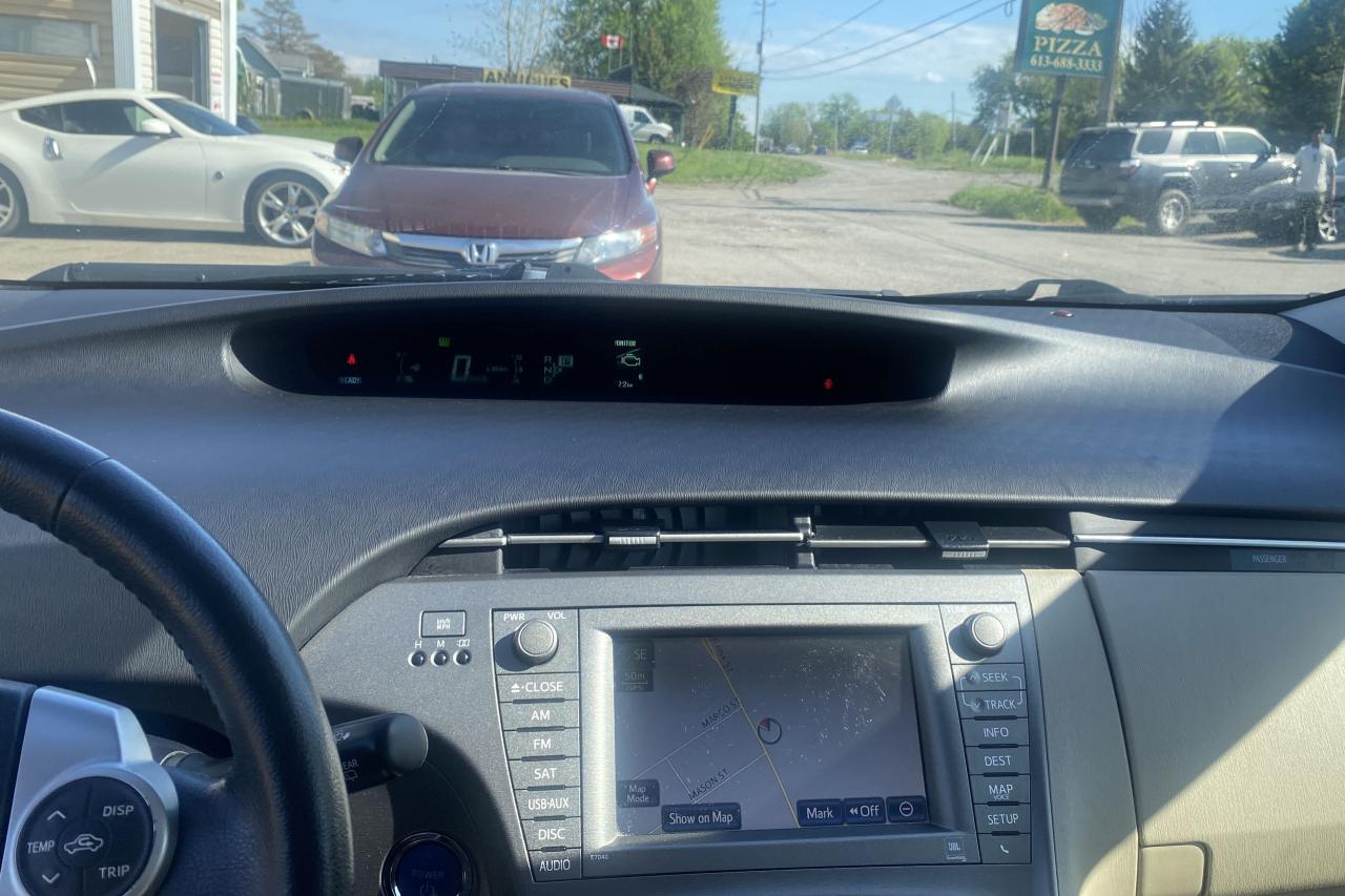 2015 Toyota Prius 5D HB - Photo #28
