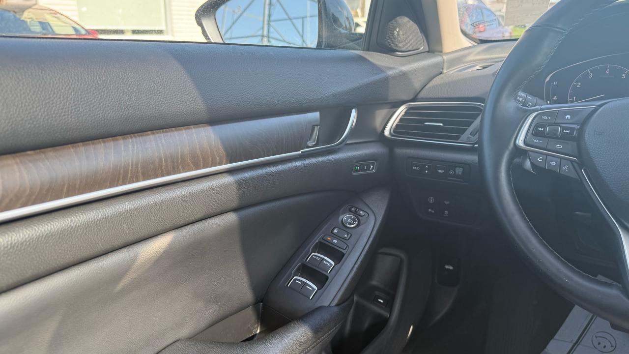 2018 Honda Accord Touring - Photo #16