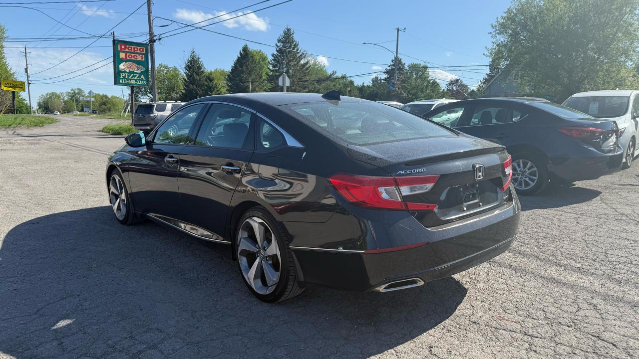 2018 Honda Accord Touring - Photo #3