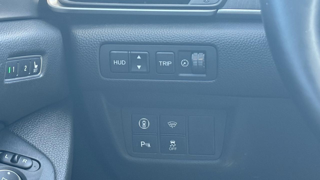 2018 Honda Accord Touring - Photo #17