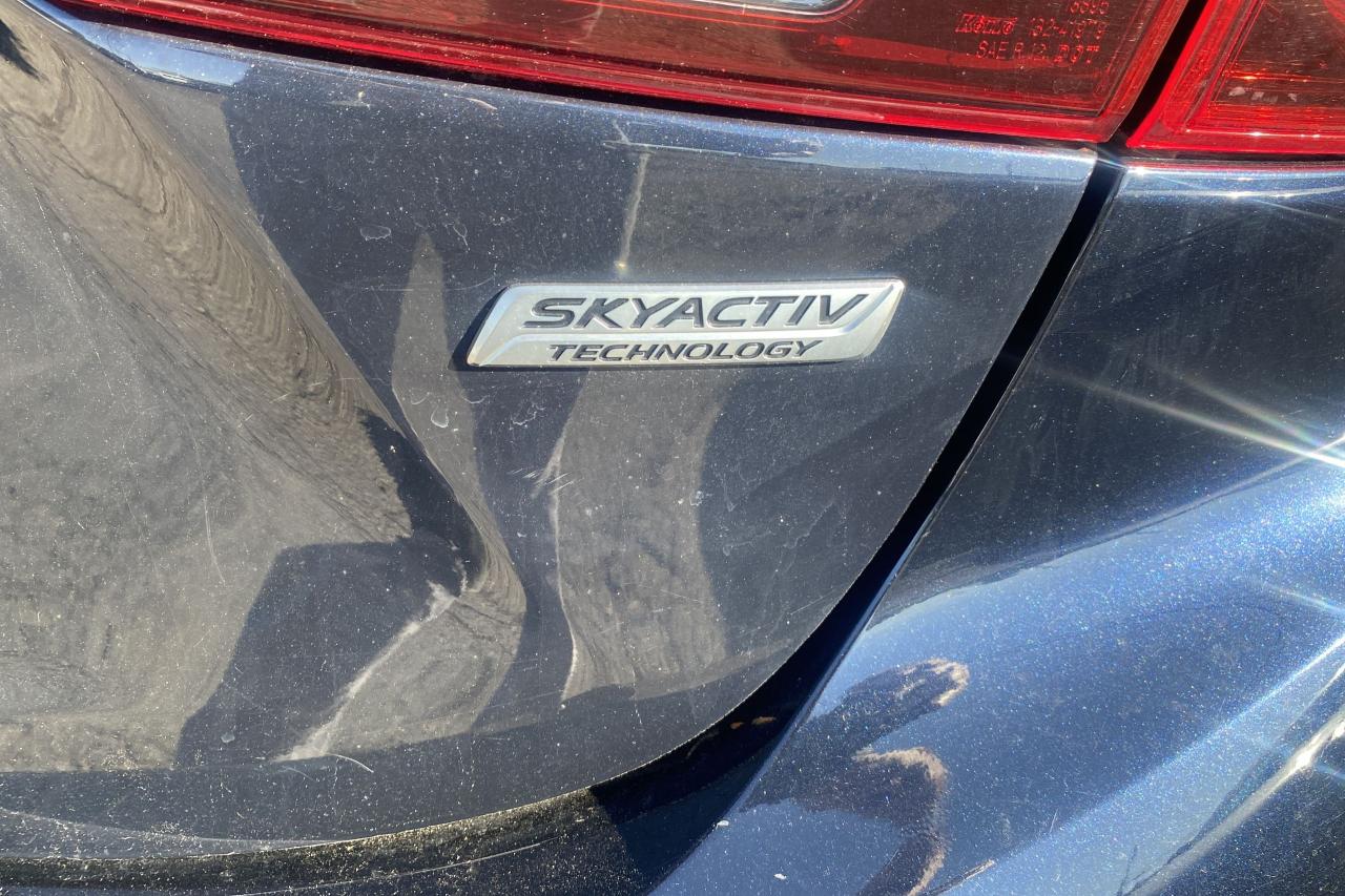 2016 Mazda MAZDA3 GS - Photo #15