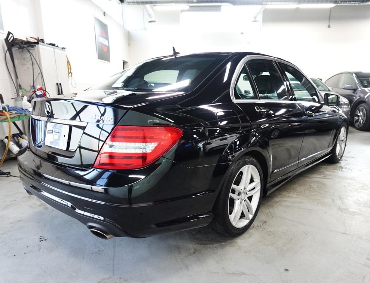 2013 Mercedes-Benz C-Class C 300 4MATIC,NO ACCIDENT BLUE TOOTH ,SUN ROOF - Photo #4