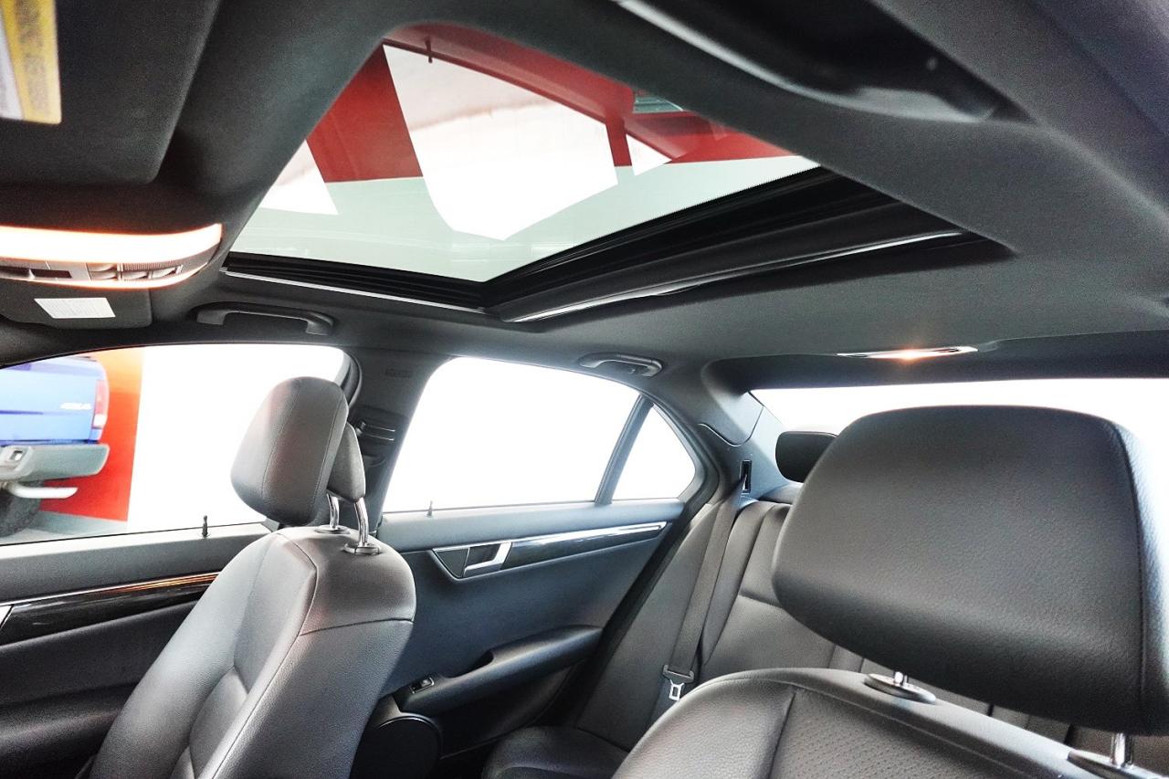 2013 Mercedes-Benz C-Class C 300 4MATIC,NO ACCIDENT BLUE TOOTH ,SUN ROOF - Photo #17