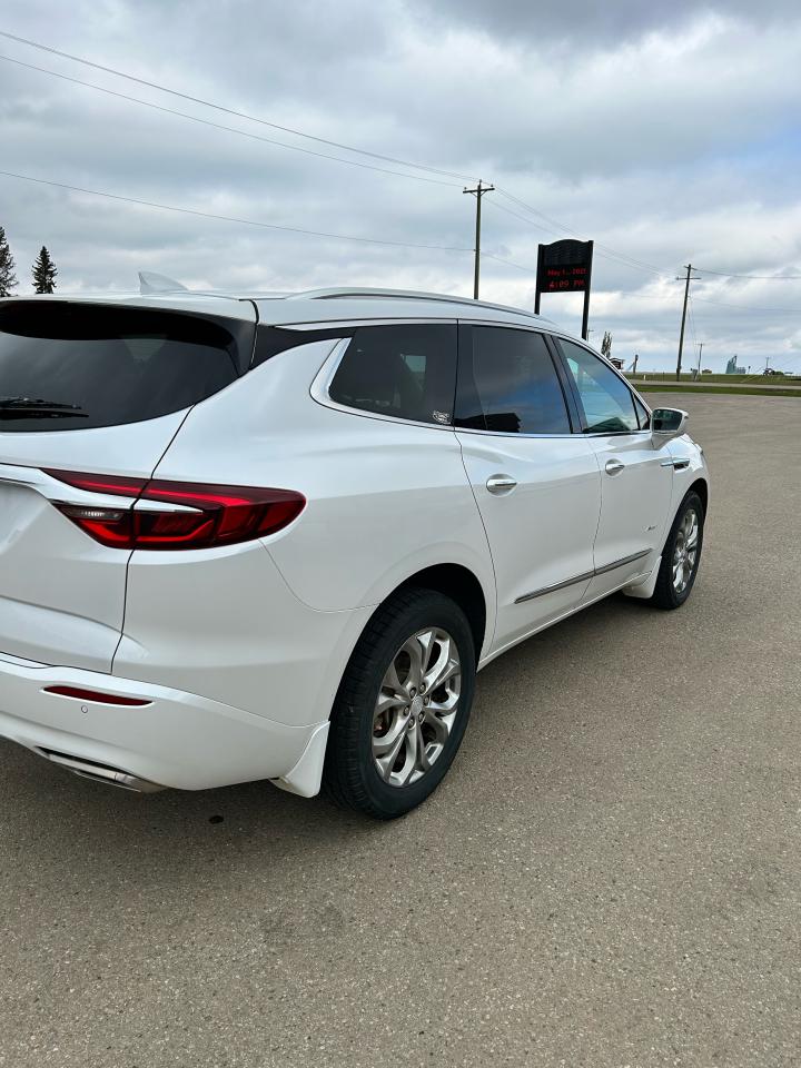 2020 Buick Enclave Avenir - Photo #3