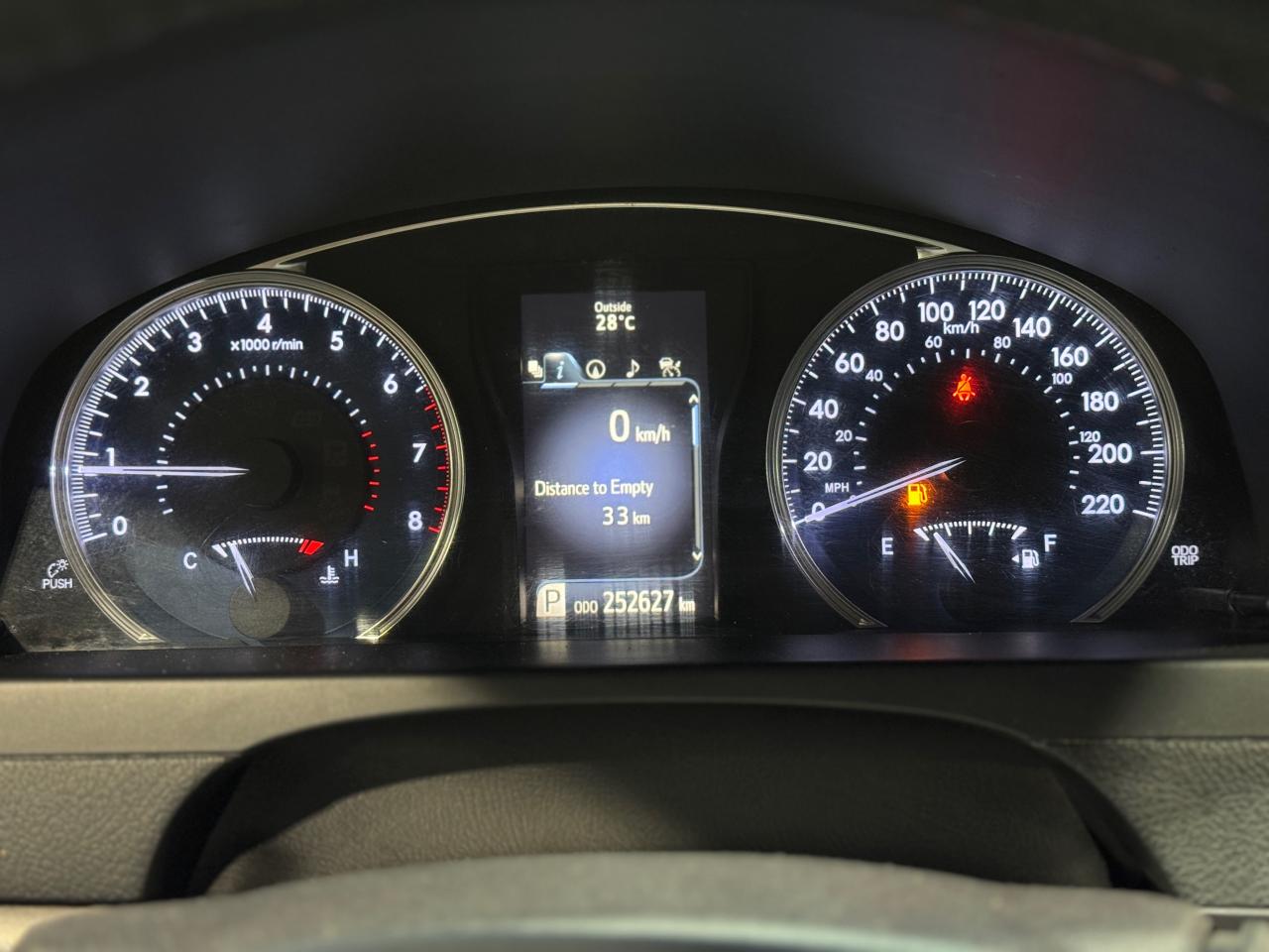 2016 Toyota Camry XSE - Photo #15