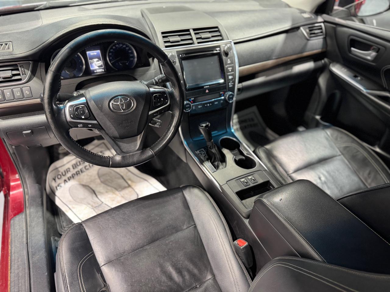 2016 Toyota Camry XSE - Photo #12