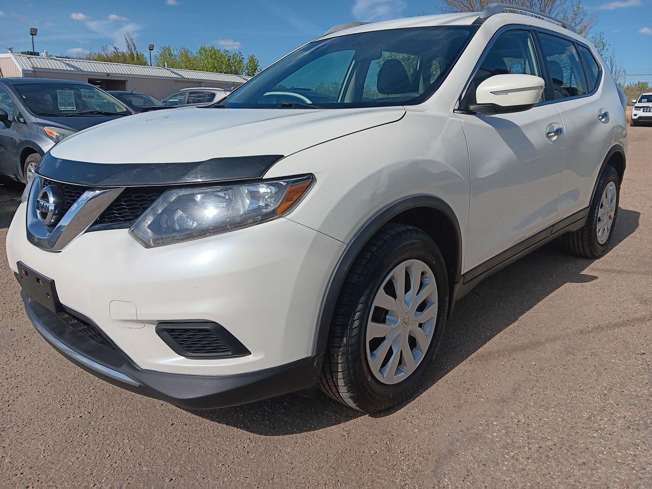 Used 2015 Nissan Rogue S AWD Bu Cam for sale in Edmonton, AB