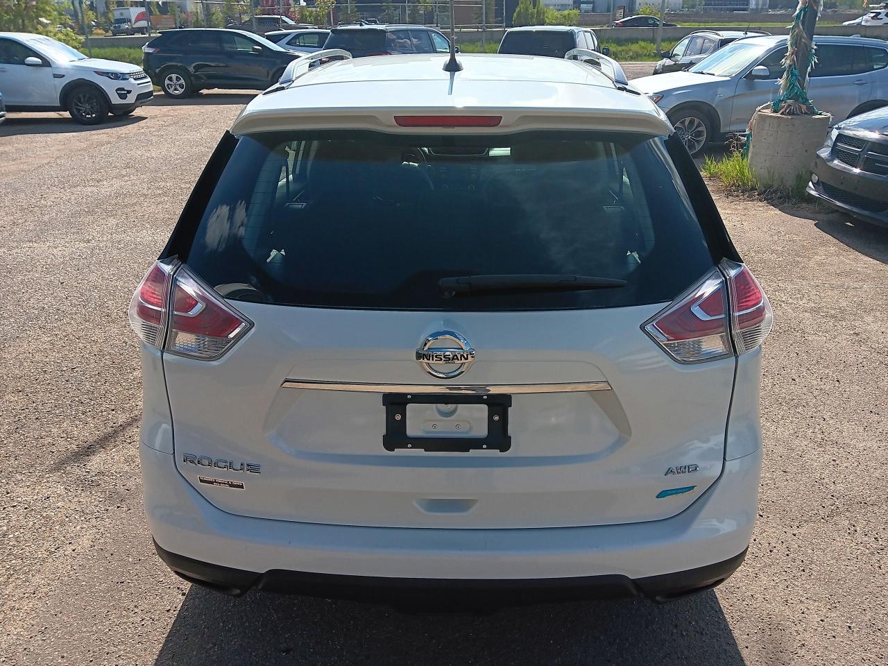 2015 Nissan Rogue S AWD Bu Cam - Photo #6
