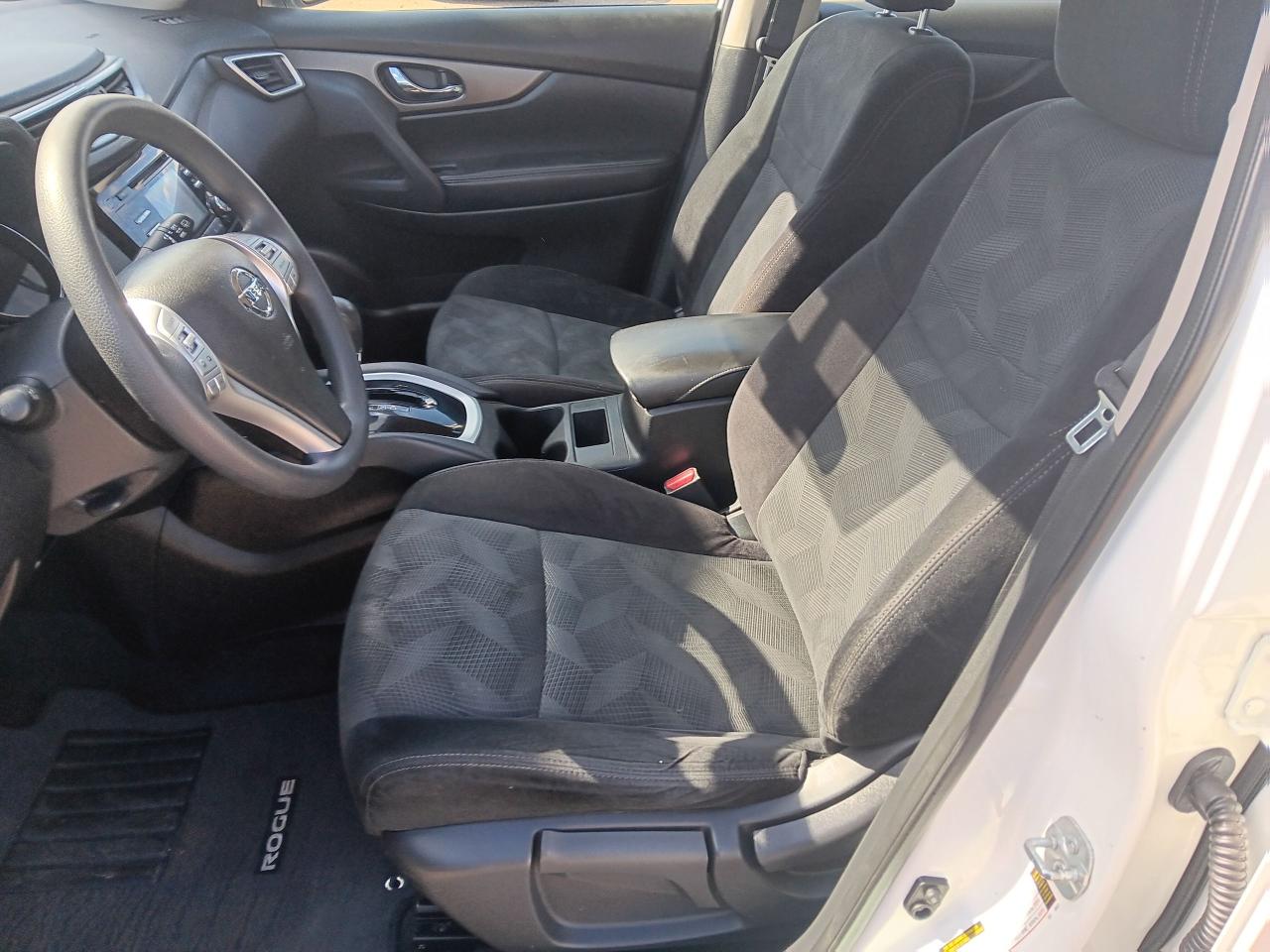 2015 Nissan Rogue S AWD Bu Cam - Photo #14