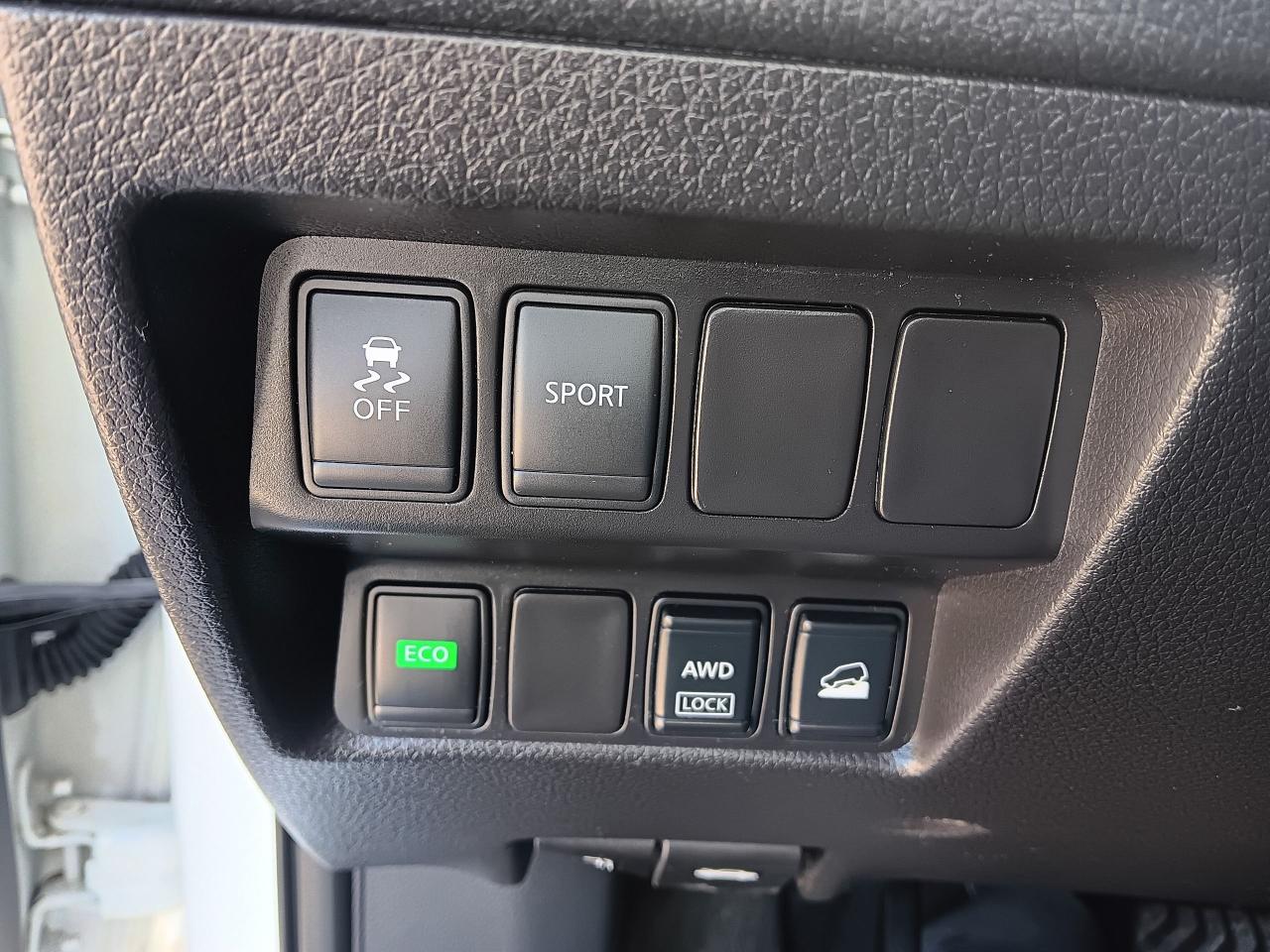 2015 Nissan Rogue S AWD Bu Cam - Photo #20