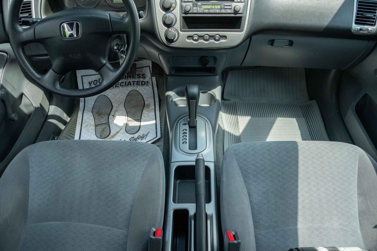 2002 Honda Civic DX - Photo #25