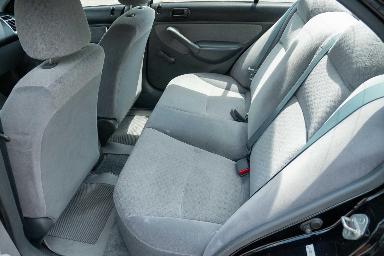 2002 Honda Civic DX - Photo #28