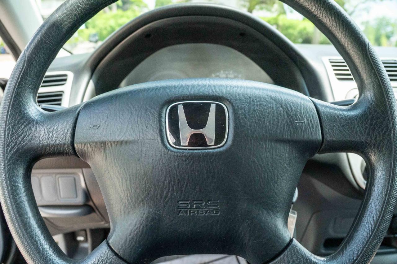 2002 Honda Civic DX - Photo #18