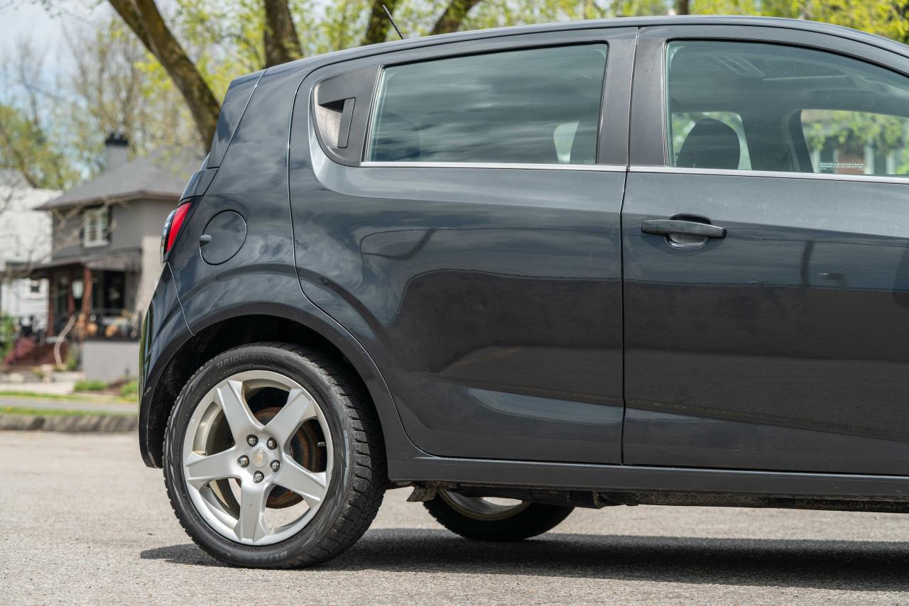 2015 Chevrolet Sonic LT - Photo #11