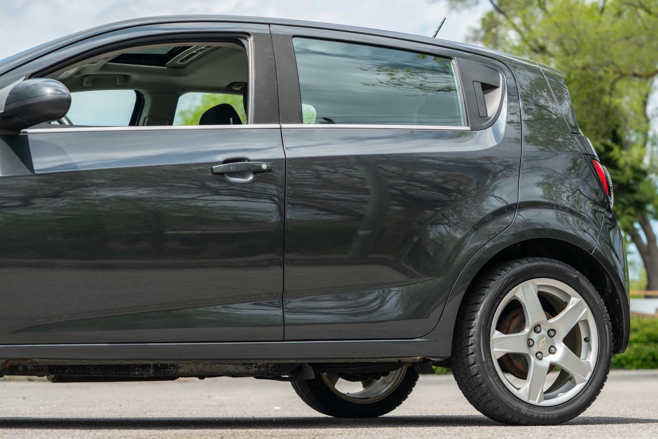 2015 Chevrolet Sonic LT - Photo #16