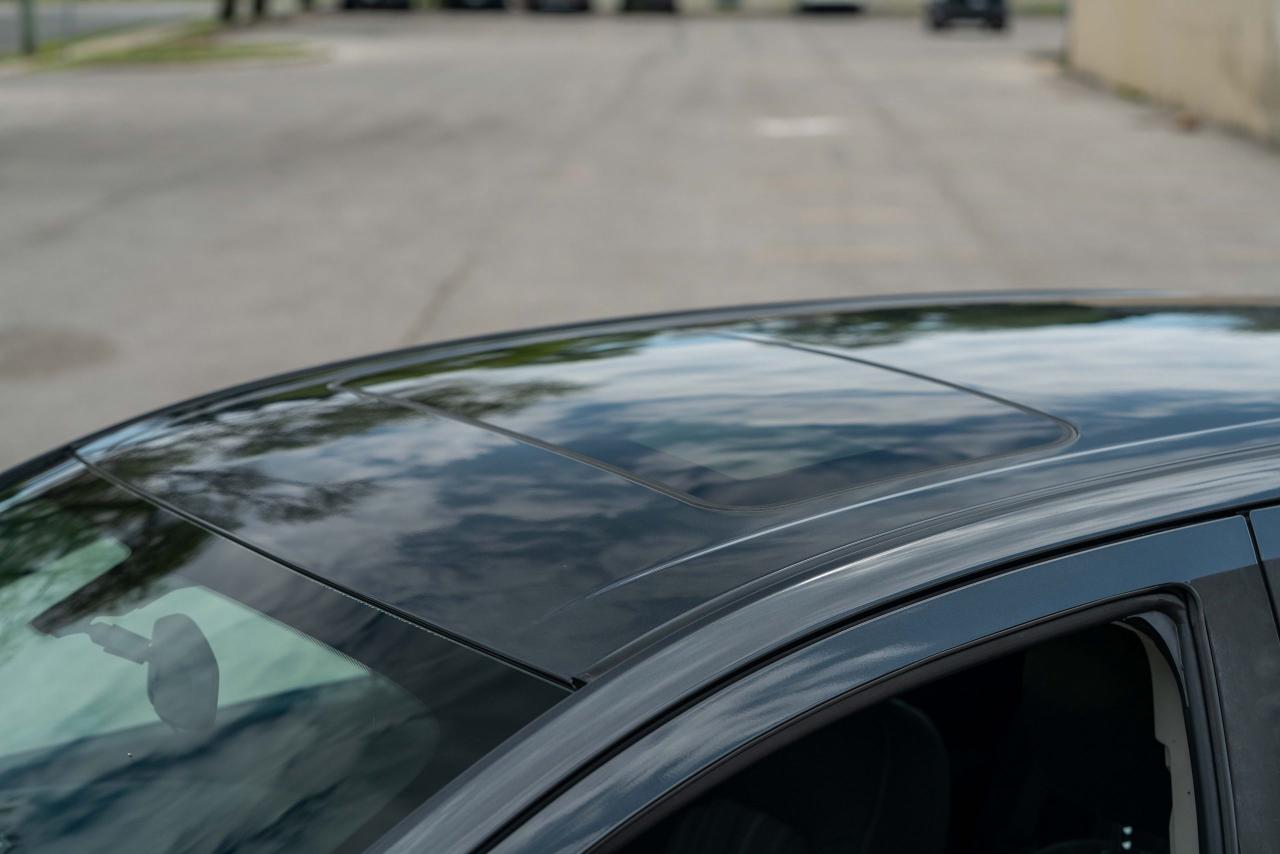 2015 Chevrolet Sonic LT - Photo #17