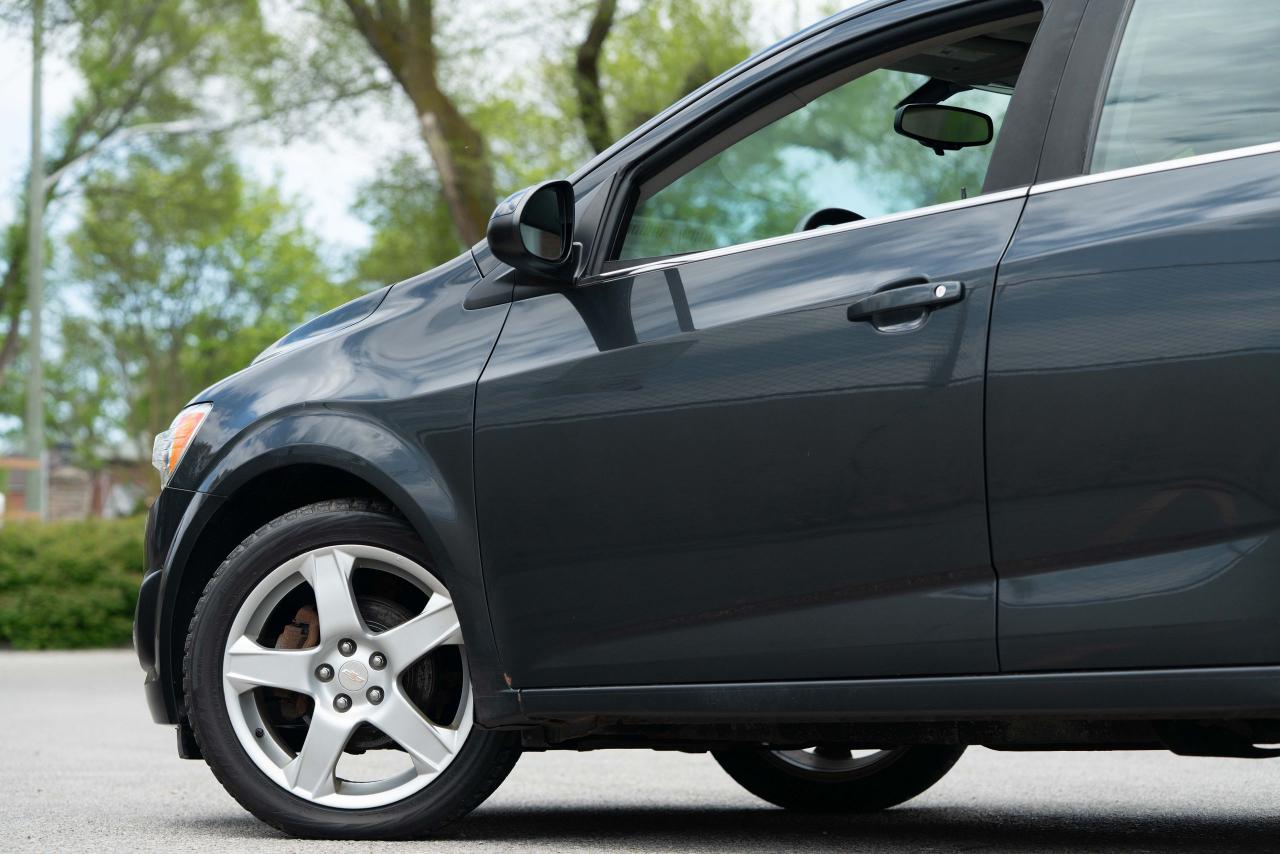 2015 Chevrolet Sonic LT - Photo #19