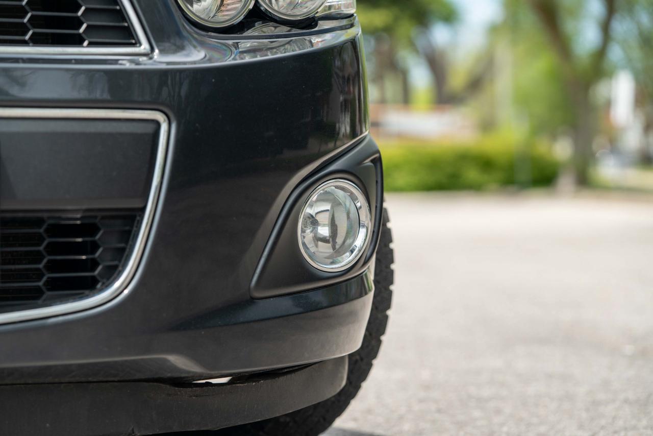 2015 Chevrolet Sonic LT - Photo #21