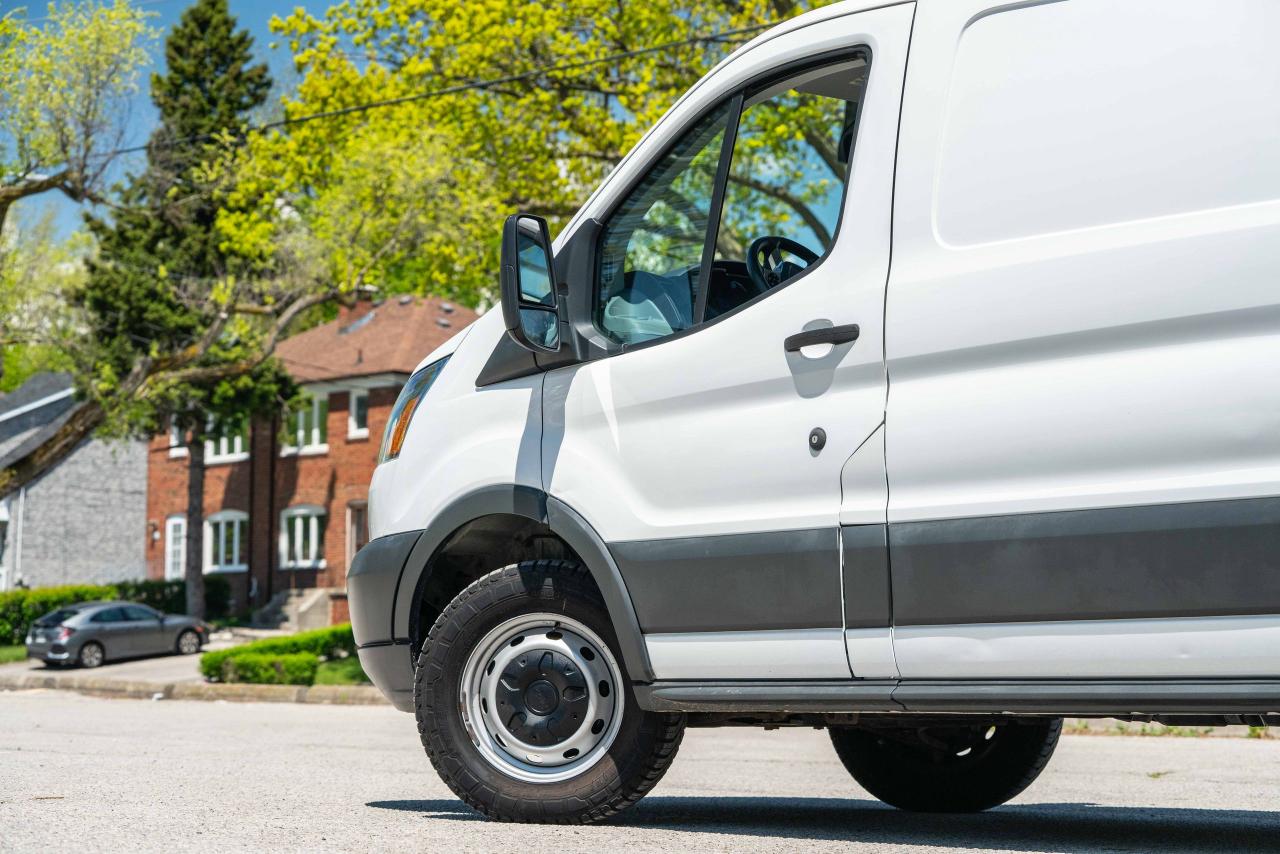 2016 Ford Transit Cargo Van 148WB LOW ROOF - Photo #21