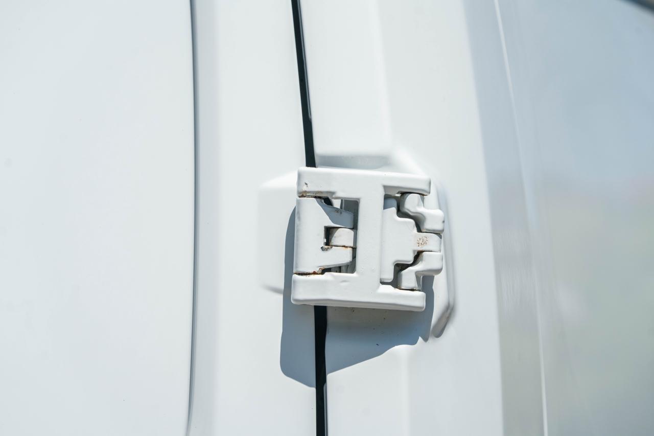 2016 Ford Transit Cargo Van 148WB LOW ROOF - Photo #19