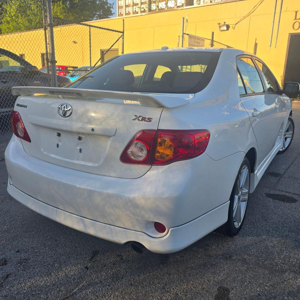 2010 Toyota Corolla XRS Photo3