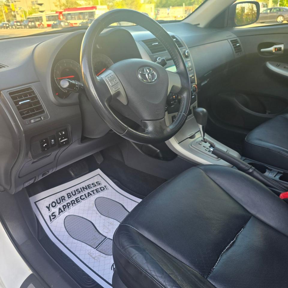 2010 Toyota Corolla XRS - Photo #7