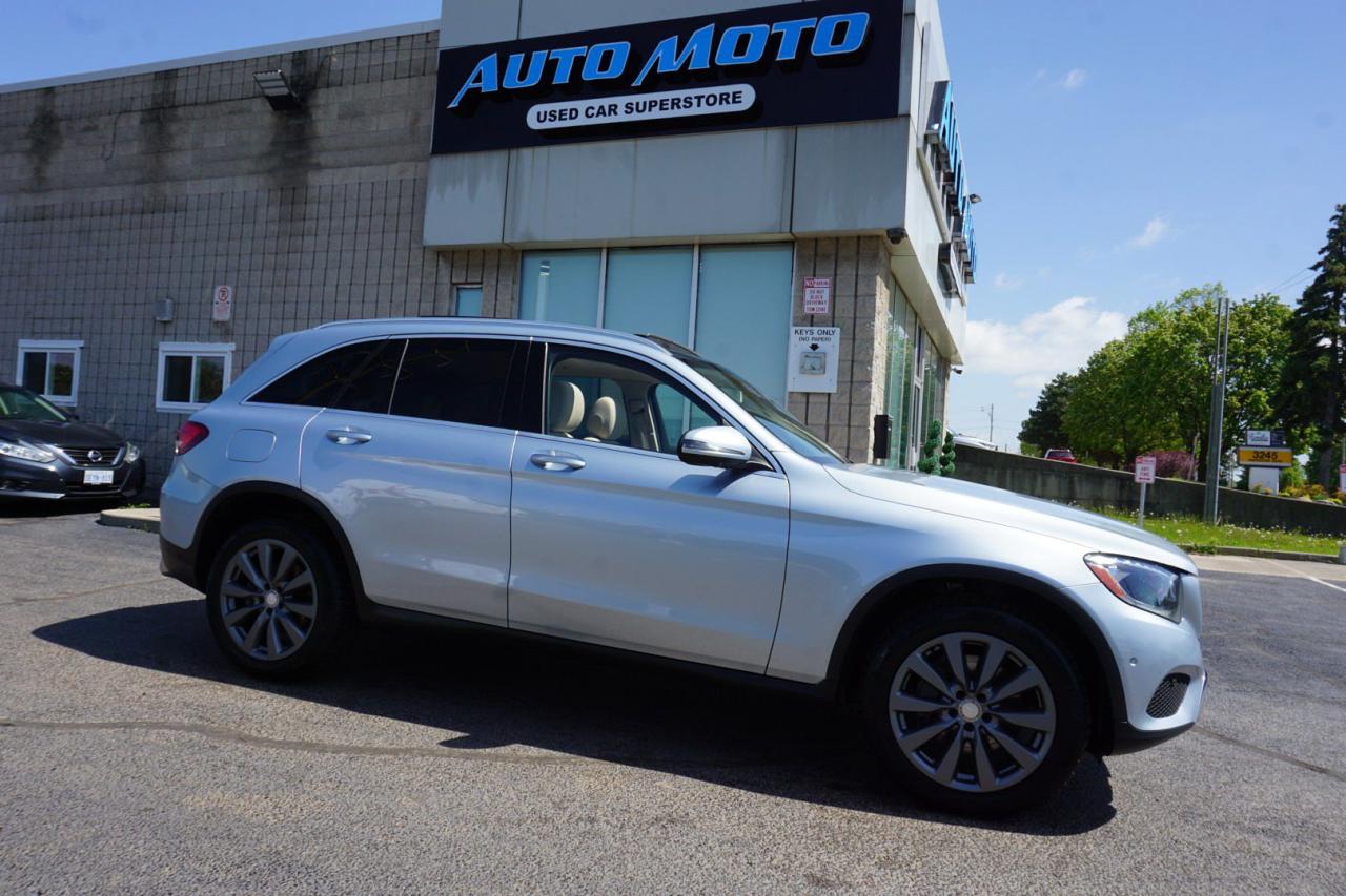 Used 2016 Mercedes-Benz GL-Class GLC300 4MATIC AWD CERTIFIED *ACCIDENT FREE* NAV 360 CAMERA BLUETOOTH LEATHER HEATED SEATS DUAL ROOF CRUISE ALLOYS for sale in Burlington, ON