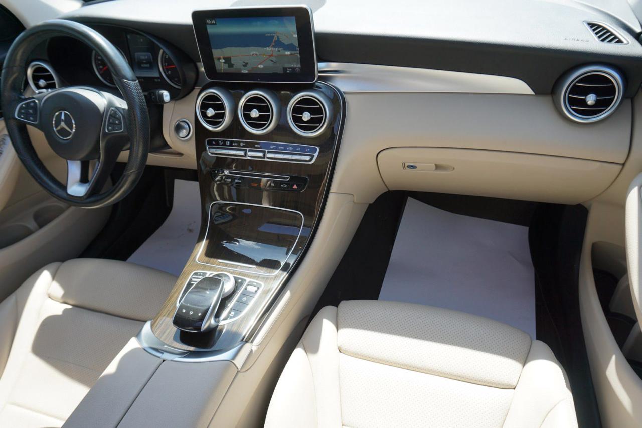 2016 Mercedes-Benz GLC-Class GLC300 4MATIC AWD CERTIFIED *ACCIDENT FREE* NAV 360 CAMERA BLUETOOTH LEATHER HEATED SEATS DUAL ROOF CRUISE ALLOYS - Photo #13