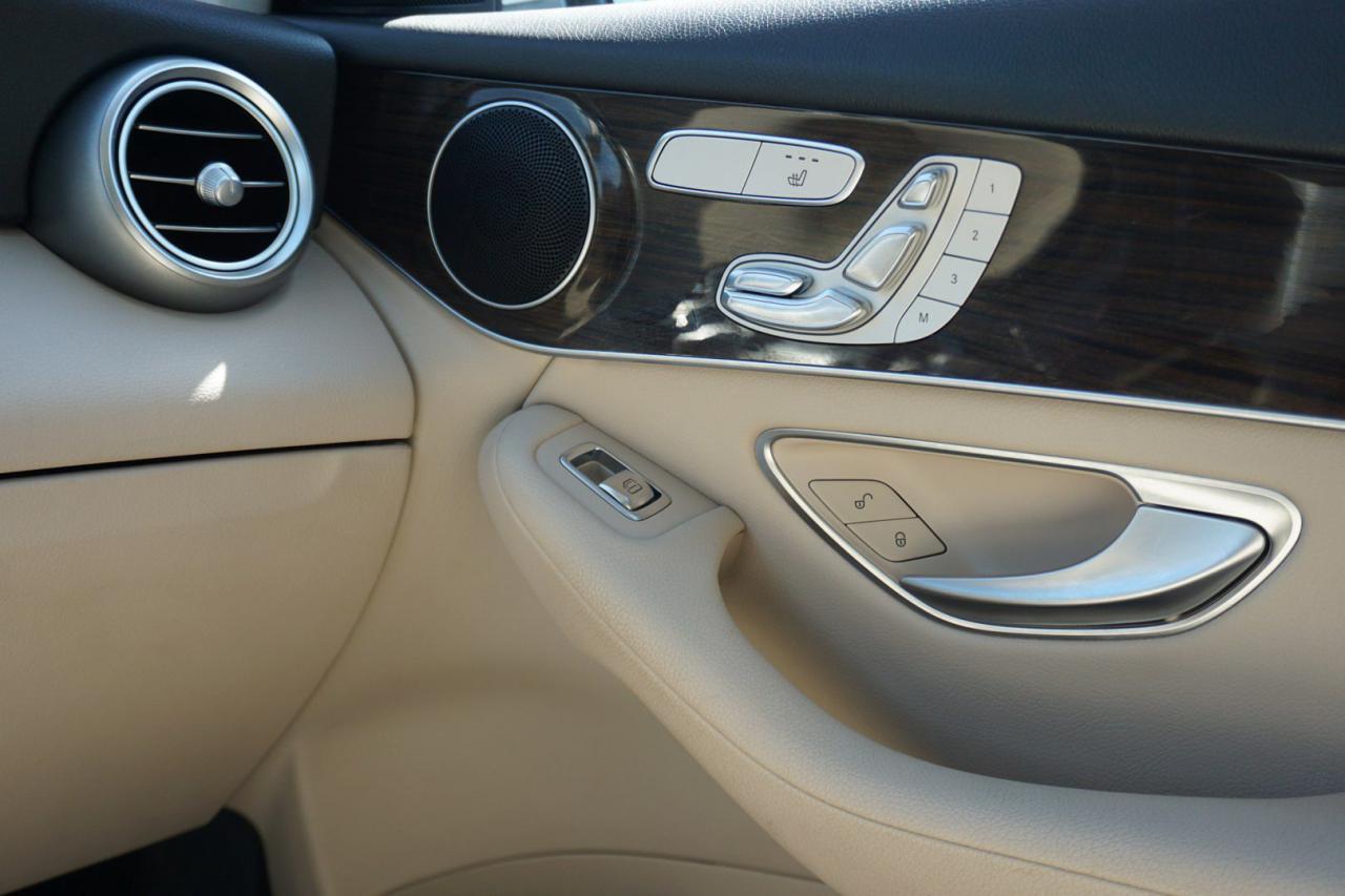 2016 Mercedes-Benz GLC-Class GLC300 4MATIC AWD CERTIFIED *ACCIDENT FREE* NAV 360 CAMERA BLUETOOTH LEATHER HEATED SEATS DUAL ROOF CRUISE ALLOYS - Photo #28