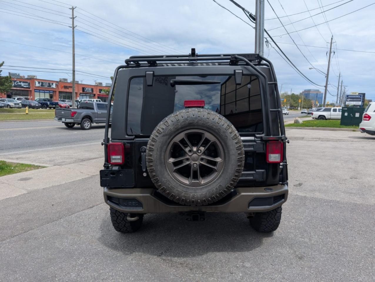 2017 Jeep Wrangler Unlimited 75TH ANNIV*4WD*LOADED*HARD/SOFT TOP *PRICE TO SELL - Photo #4