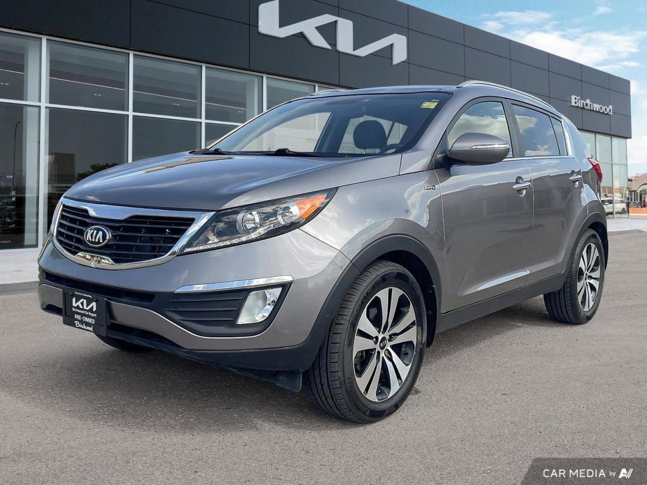 Used 2013 Kia Sportage EX w/Luxury Pkg Local Vehicle | Heated Seats | BackUp Cam for sale in Winnipeg, MB