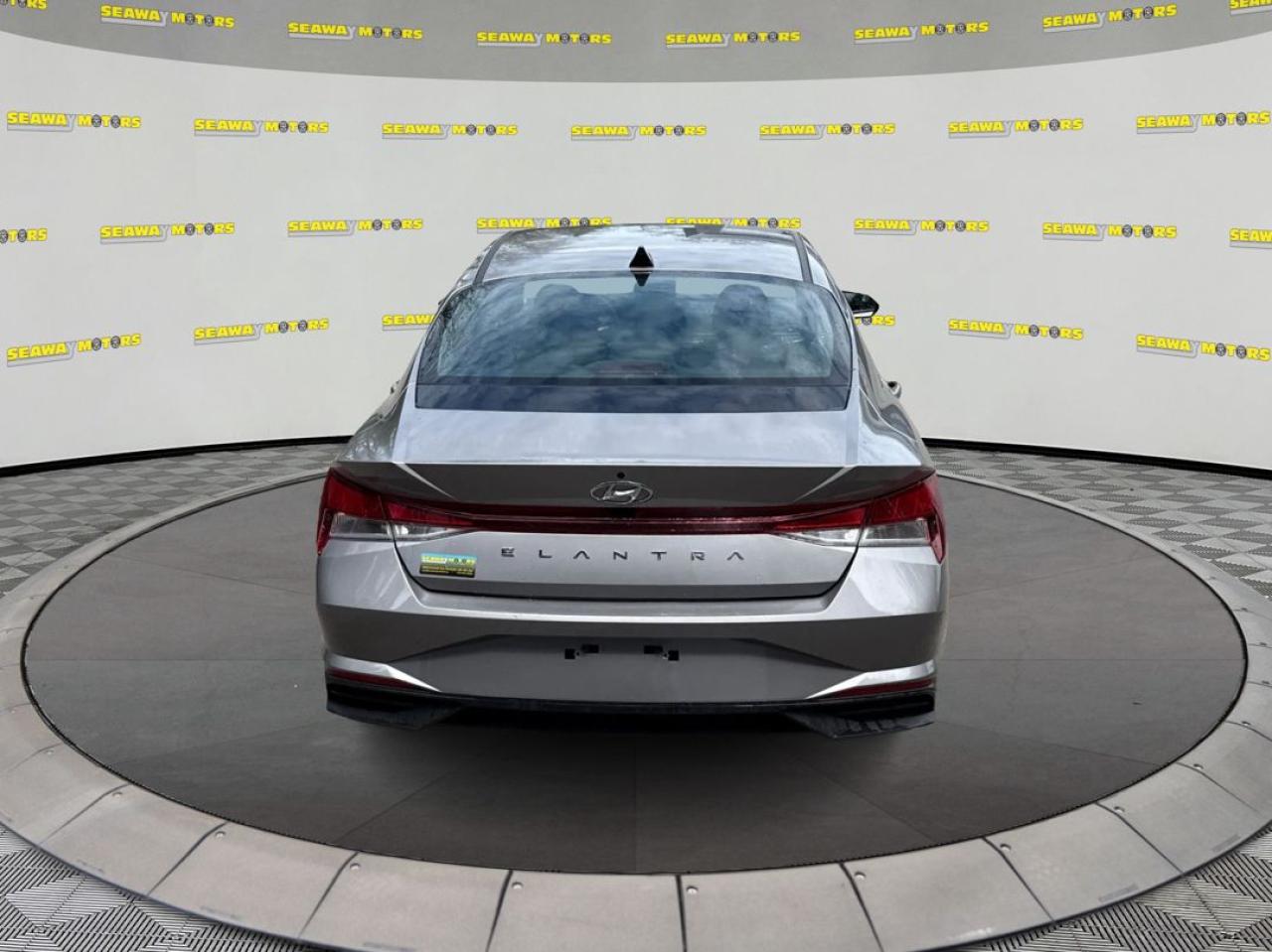 2023 Hyundai Elantra  - Photo #3