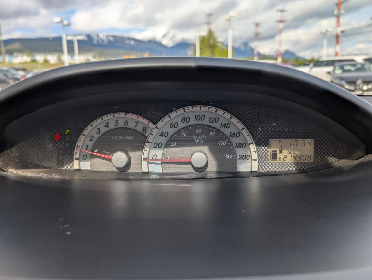 2008 Toyota Yaris BASE Photo