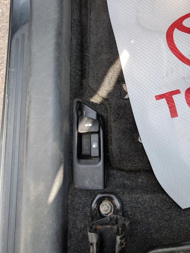 2008 Toyota Yaris BASE Photo